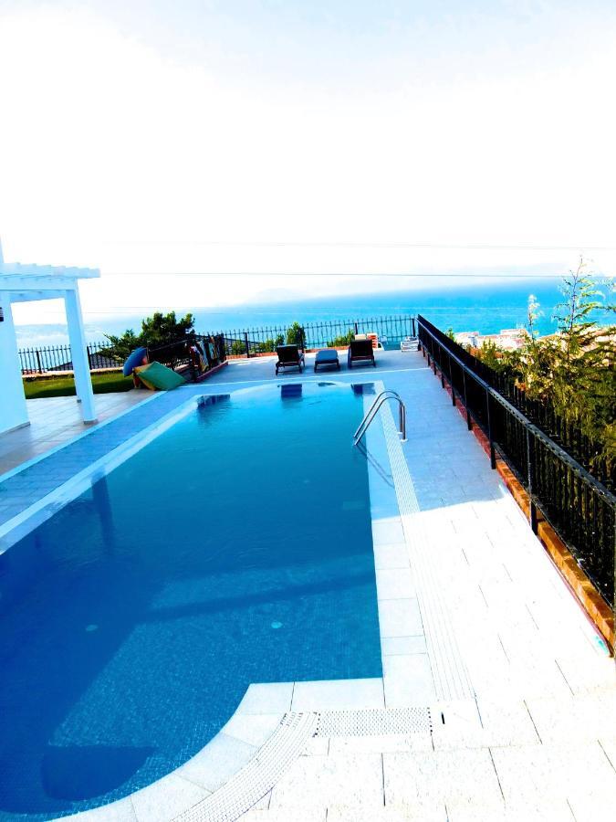 Luxury Villa With Amazing View, Çeşme Zewnętrze zdjęcie
